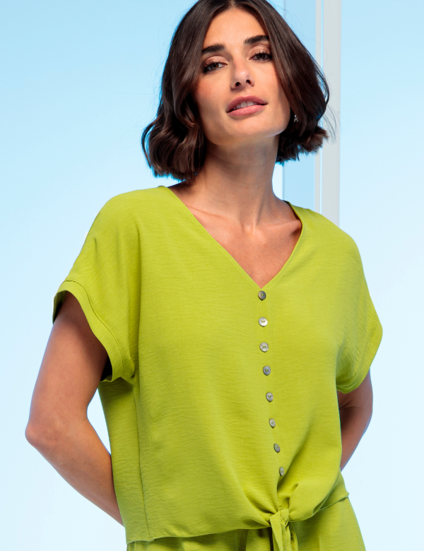 Chemise Manches Courtes Nœud Bas Unie