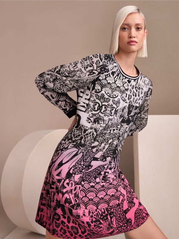 Robe Longueur Genoux Col Rond Manches Longues Motif Placé Street Art – Image 8
