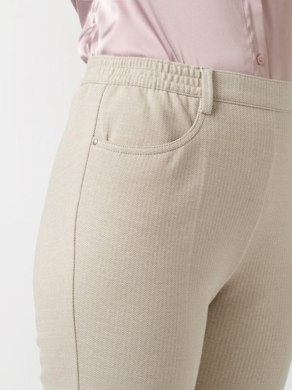 Pantalon Long Taille Moyenne Élastique Deux Poches Jacquard Chevrons Scarlett Slim Relaxed – Image 2