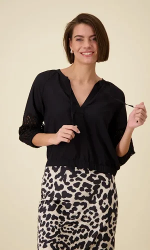 Blouse Col V Cordons Manches Trois-quarts Elastiques Broderie Anglaise Unie