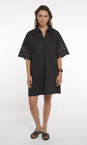 Robe Longueur Genoux Col Chemise Manches Coudes Broderie Evasée Deux Poches Unie Coton