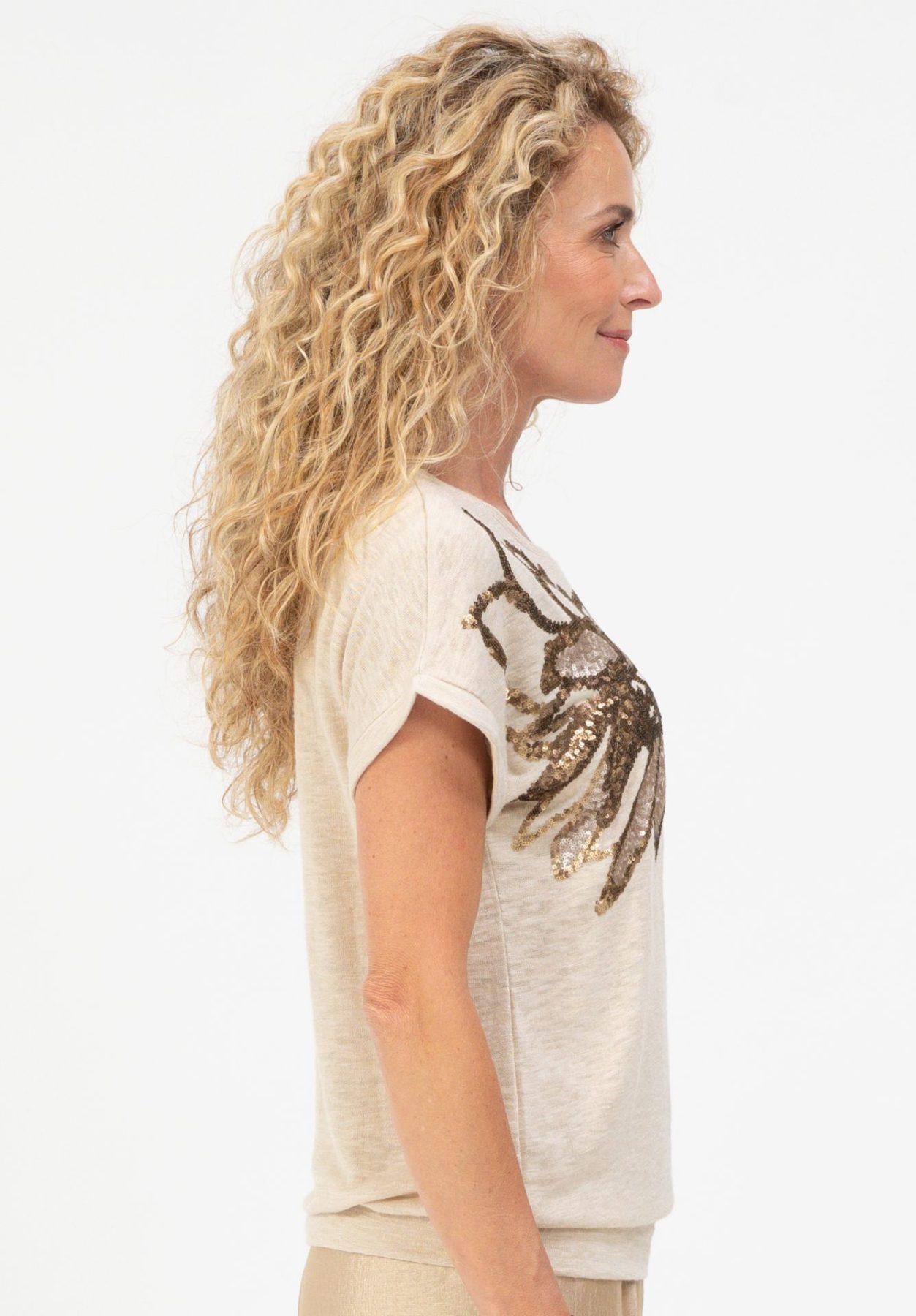 Tee Shirt Col Rond Manches Courtes Motif Placé Sequins Bande Bas – Image 3