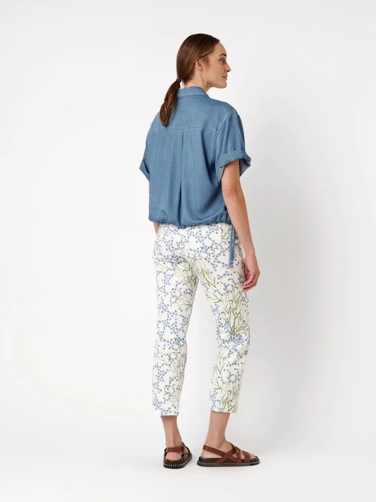Pantalon Sept-huitième Taille Moyenne Cinq Poches Slim Imprimé Floral Ella – Image 3