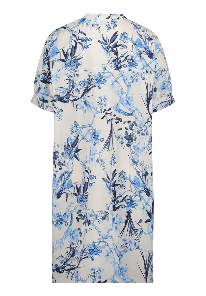 Robe Longueur Genoux Col V Manches Courtes Élastique Deux Poches Imprimée Oversized – Image 2