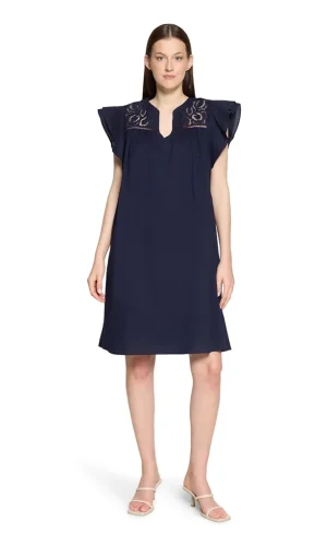 Robe Longueur Genoux Col V Manches Courtes Dentelles Epaules Unie Fluide